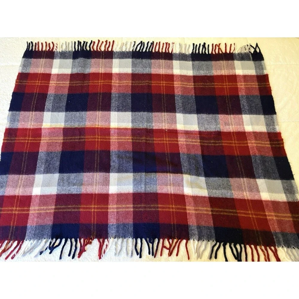 Vtg Faribo Acrylic Throw Blanket 52x44